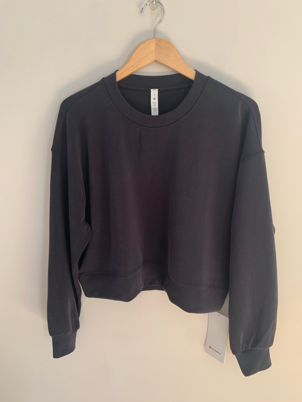 Lululemon Perfectly Oversized Crop Crew Sweatshirt Black Size 8 New With Tag